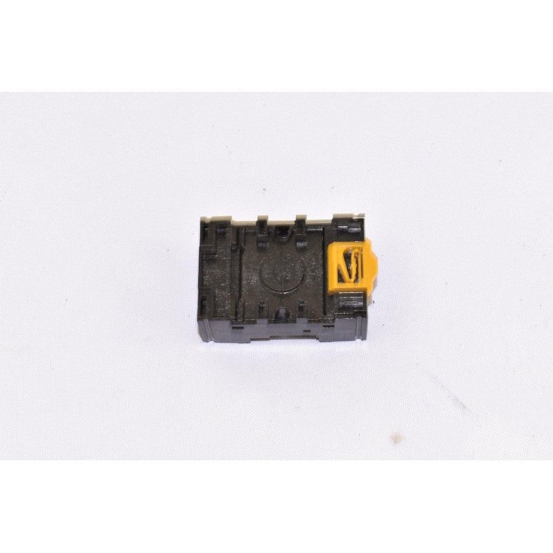 FS-Curtis Socket Replacement - F1330049